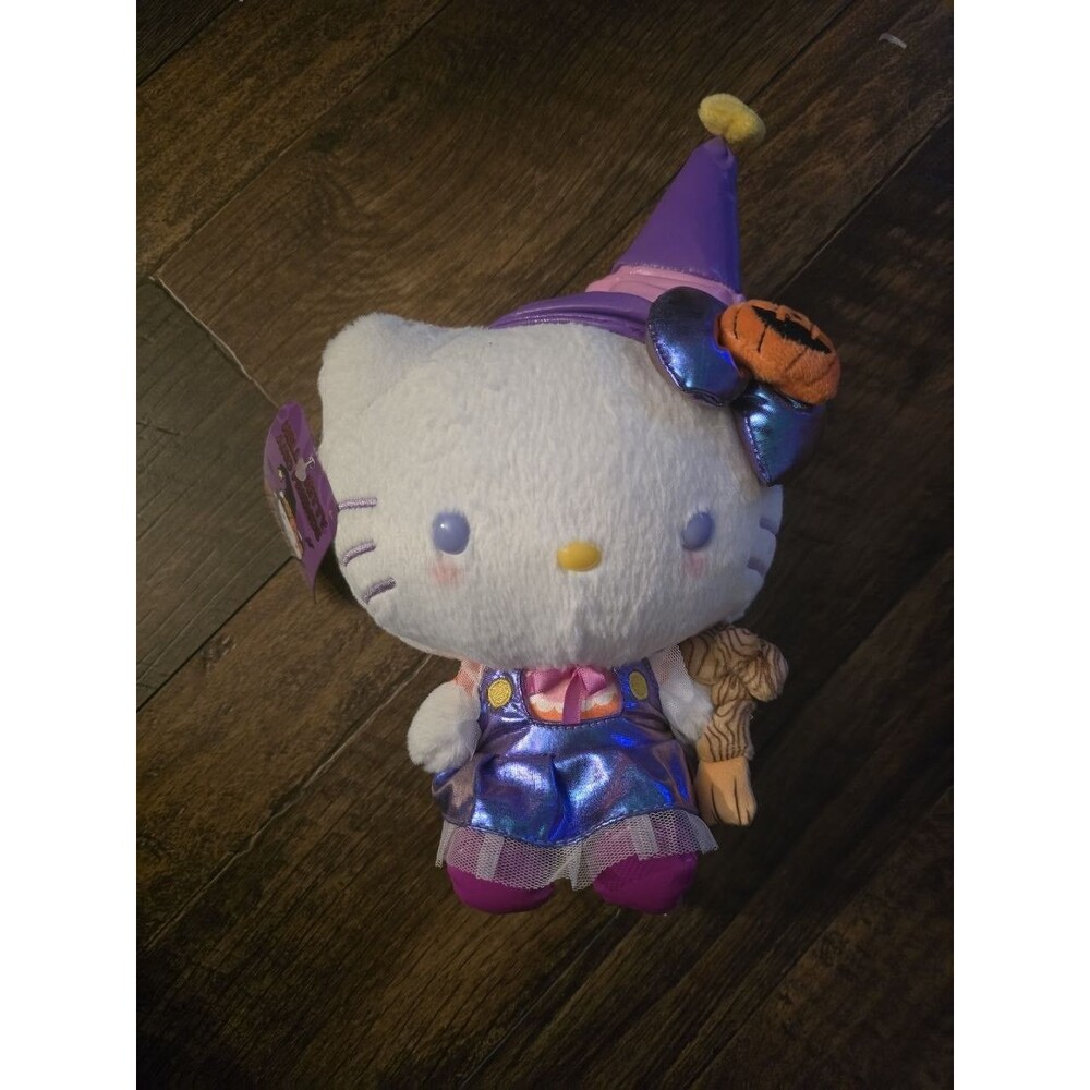 Hello Kitty and Friends Halloween Witch Plush Limited Edition 1:3000 Broom NWT